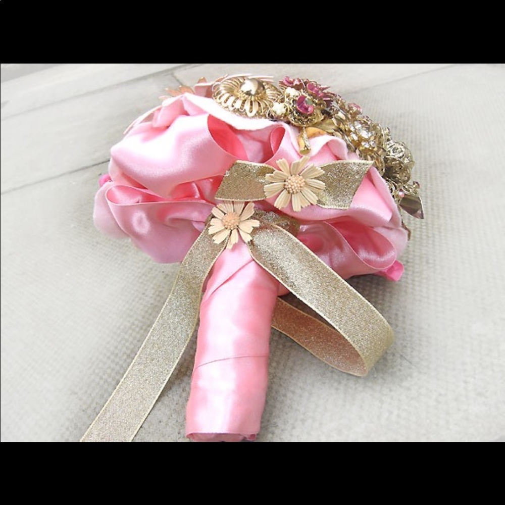 Bridal Bouquet - Picture 4 of 8